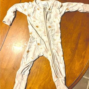 Caden Lane 0-3 month convertible zip romper